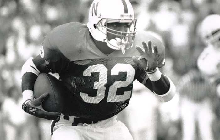 Ken Clark 1988 Nebraska football vs Oklahoma State USATSI_6770144-a